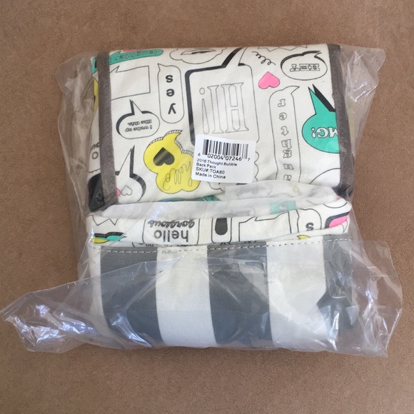 Benefit Cosmetics Thought Bubble Canvas Back Pack - Picture 2 of 2